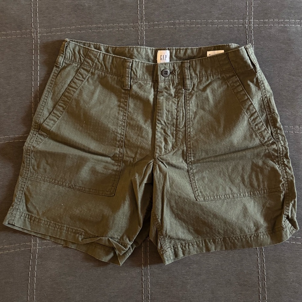 Gap Shorts